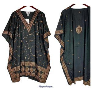 New Step in Style Kaftan Top Tunic Poncho Plus One Size Mumu Black Floral